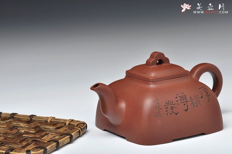 紫砂壶图片：强强联合 国工师陈宏林装饰 全手经典孤菱  - 美壶网