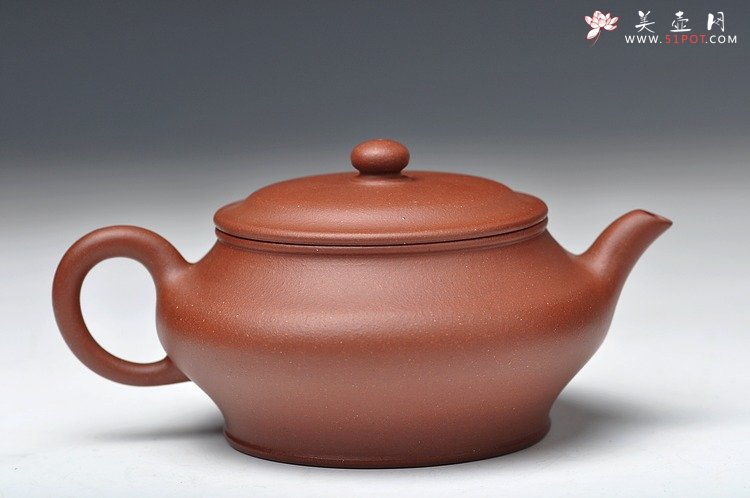 紫砂壶图片：线条挺括 全手高虚扁 本绿和底槽青一对 国助和石装饰 - 美壶网