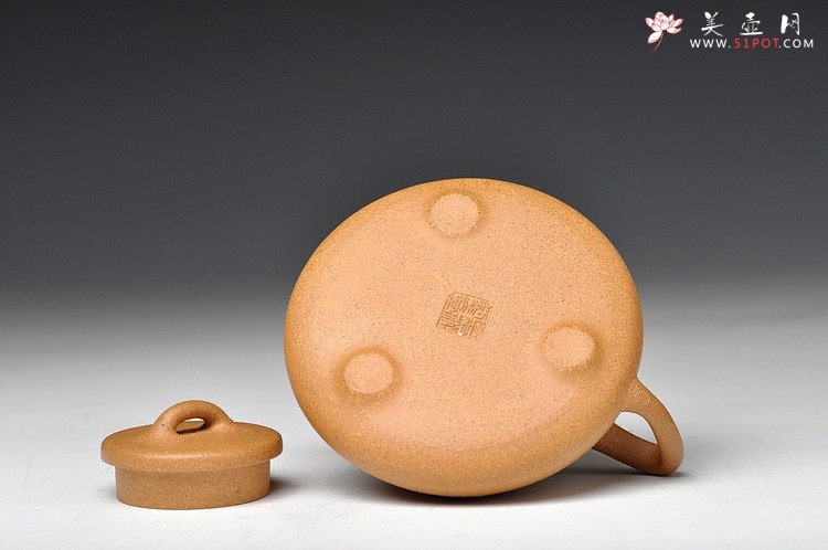 紫砂壶图片：双节特惠之五彩段泥石瓢 骨肉均挺 器形周正 - 美壶网