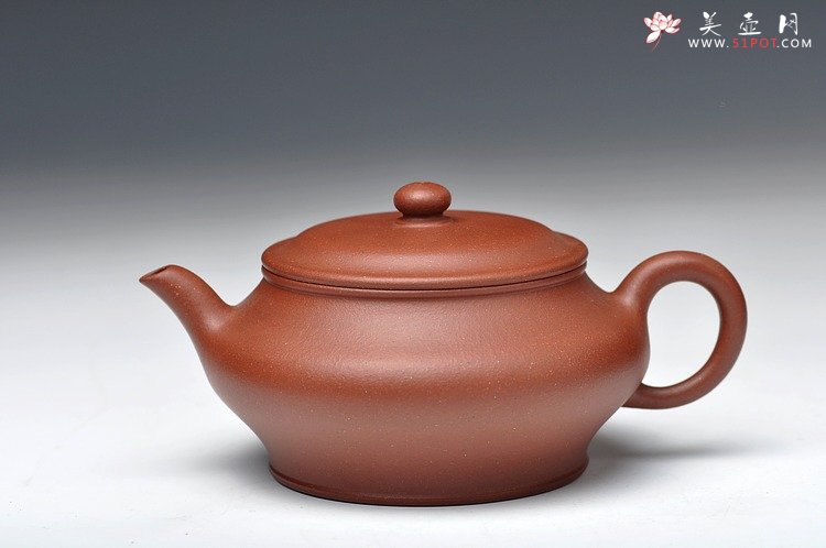 紫砂壶图片：线条挺括 全手高虚扁 本绿和底槽青一对 国助和石装饰 - 美壶网