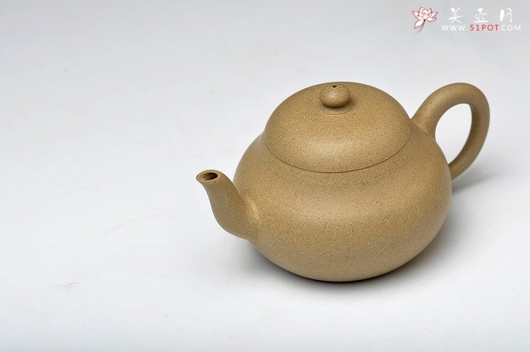紫砂壶图片：古风耐品 素雅可人 本绿全手小君德 冬日里的小精灵 - 美壶网