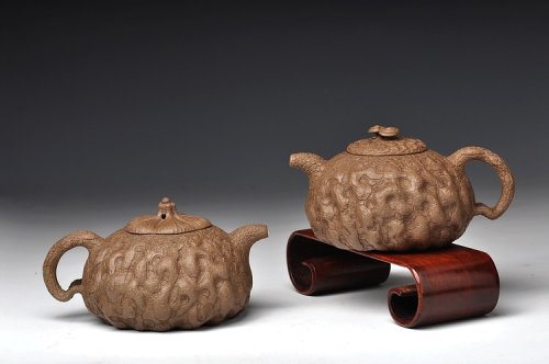 陈群紫砂壶 邵惠雄风格 全手龚春 灵芝和瓜纽一对 薄胎 青灰泥