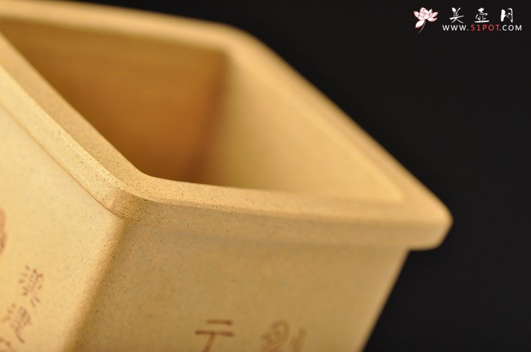 紫砂壶图片：素雅秀气 墨香淡淡 做工精细  全手高四方花盆 国助工和石装饰 - 美壶网