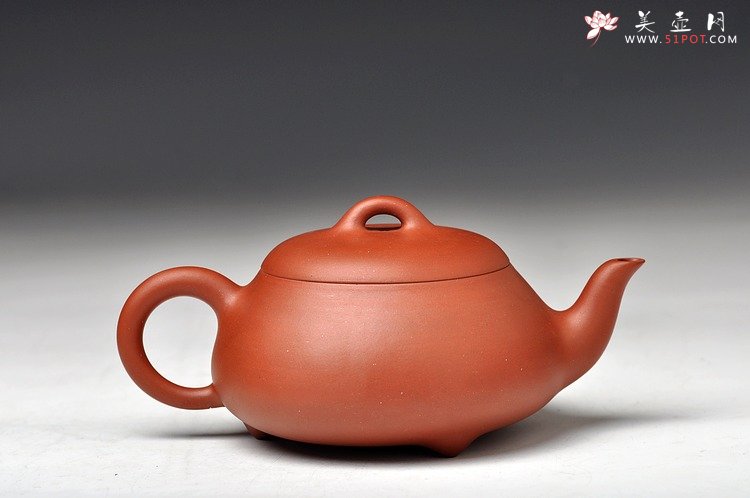 紫砂壶图片：神韵悠长 张弛有度 工整温润 全手三弯石瓢 - 美壶网