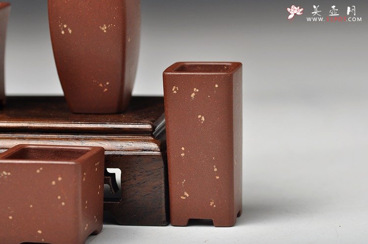 紫砂壶图片：全手铺砂拇指盆一套  精工佳作 非常好玩~~ - 美壶网