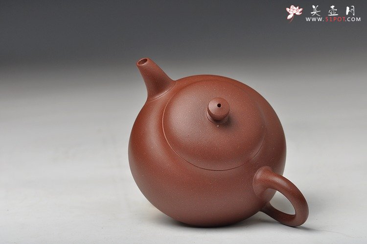 紫砂壶图片：实用耐品 全手小半月 适合绿茶 - 美壶网