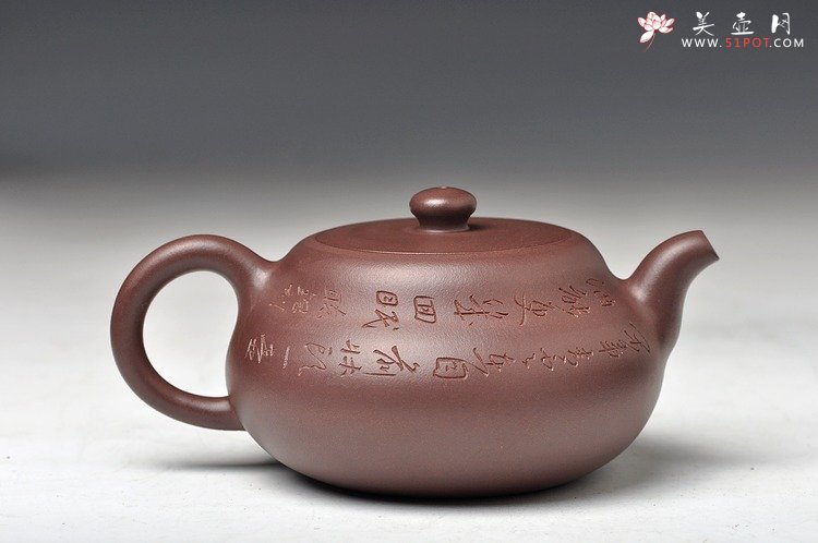 紫砂壶图片：传统刹凹 嵌盖 任备安之风 全手明泉 素器典范 双刀古味 - 美壶网