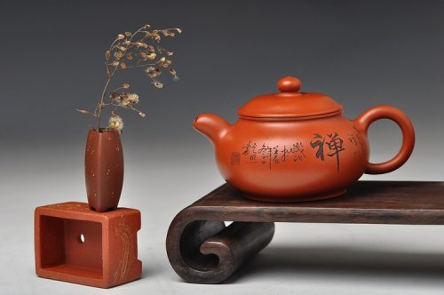 张云熙紫砂壶 禅意浓浓~ 精品朱泥潘壶 深得范曾人物之神韵~ 原矿朱泥