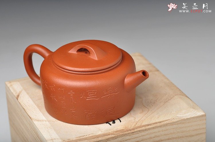 紫砂壶图片：古韵悠悠 全手汉瓦 文气十足 - 美壶网