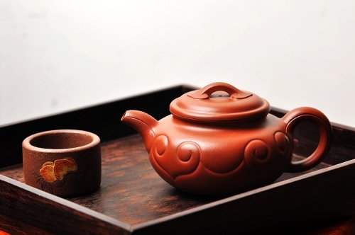 曲峰紫砂壶 大品难得 仿古如意 浑厚大气  雍容端庄 原矿朱泥