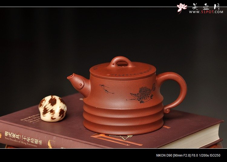 紫砂壶图片：鱼乐壶 造型别致 子非鱼安知鱼之乐o(∩_∩)o  - 美壶网