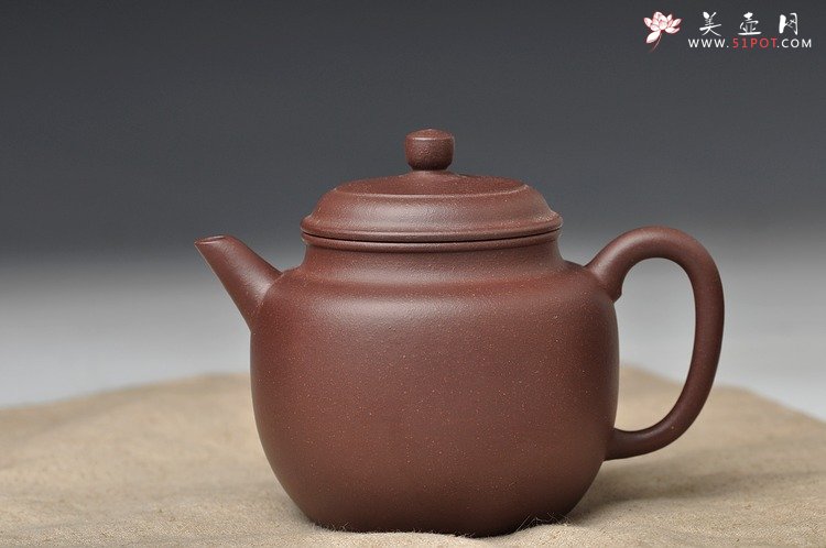 紫砂壶图片：全手剑流德中 小巧实用 - 美壶网