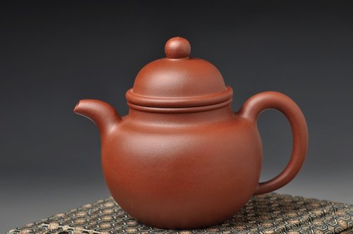 周路健紫砂壶 老味十足 全手寿珍掇球 最新力作 俊雅有力道 原矿底槽清