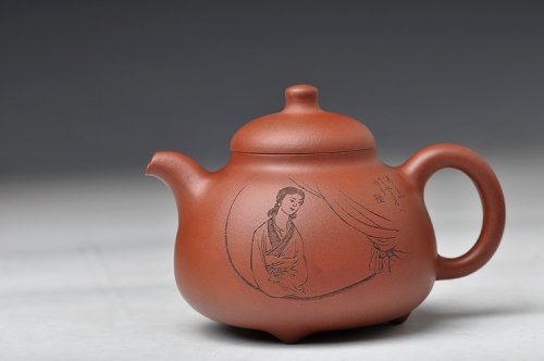 谭华斌紫砂壶 细刻入丝 形体端庄 传统作品 全手三足乳鼎 原矿清水泥