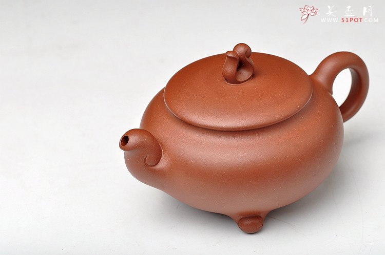 紫砂壶图片：容易让人恋上的新作  耐品清雅  一水情缘 - 美壶网