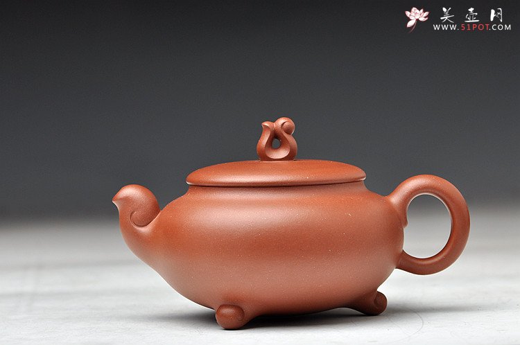 紫砂壶图片：容易让人恋上的新作  耐品清雅  一水情缘 - 美壶网