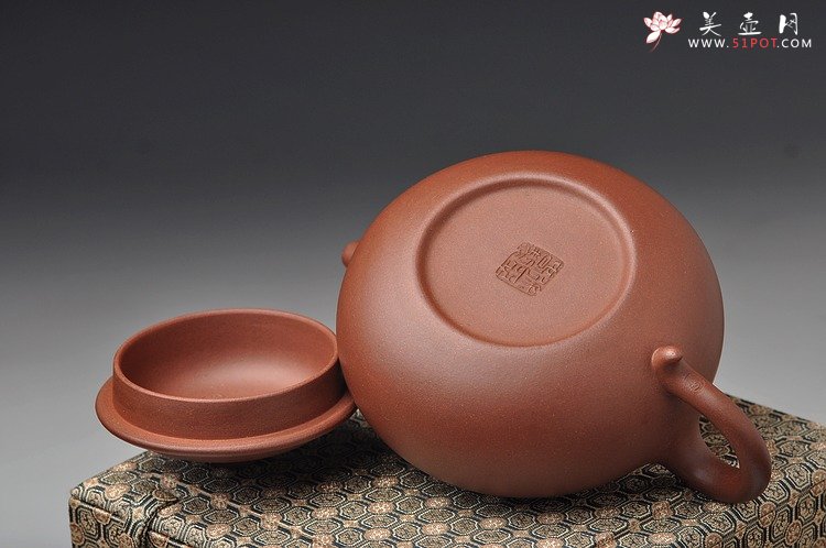 紫砂壶图片： 敦厚饱满 顾派仿古 形体耐品 传统实用 - 美壶网