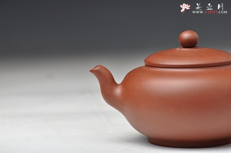 紫砂壶图片：美壶双节特惠之紫韵 舒畅的器形耐品 - 美壶网