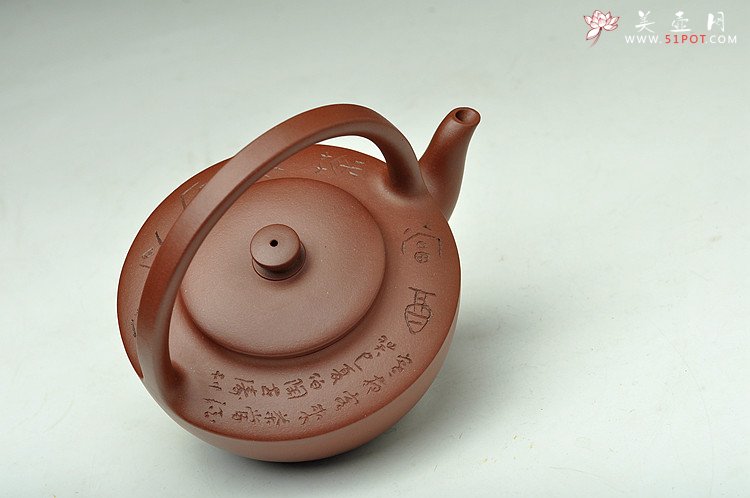 紫砂壶图片：难度极大之全手工望月提梁 中书协刘世涛装饰 收藏佳品 - 美壶网