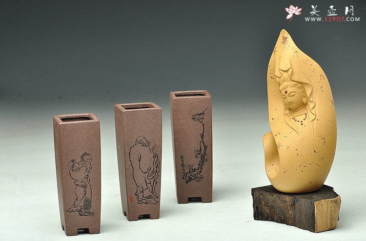 紫砂壶图片：精致小四方签筒 全手制作 刻绘漂亮 - 美壶网