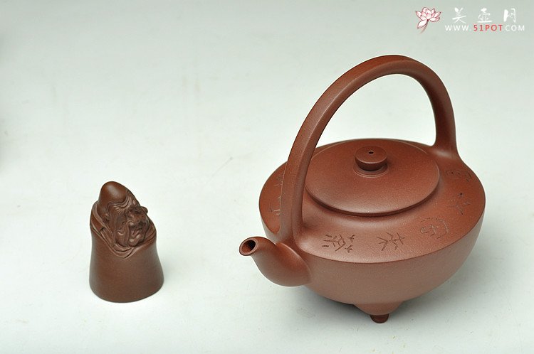 紫砂壶图片：难度极大之全手工望月提梁 中书协刘世涛装饰 收藏佳品 - 美壶网