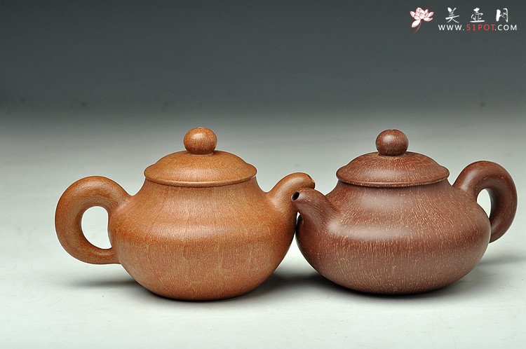 紫砂壶图片：蓄势内敛 趣味盎然 全手婉珠 创新技法表现 非常有味道~  紫泥和段泥两种 - 美壶网