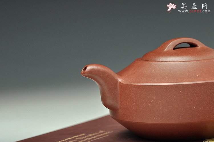 紫砂壶图片：传统之作 协调秀美 全手汉君 - 美壶网