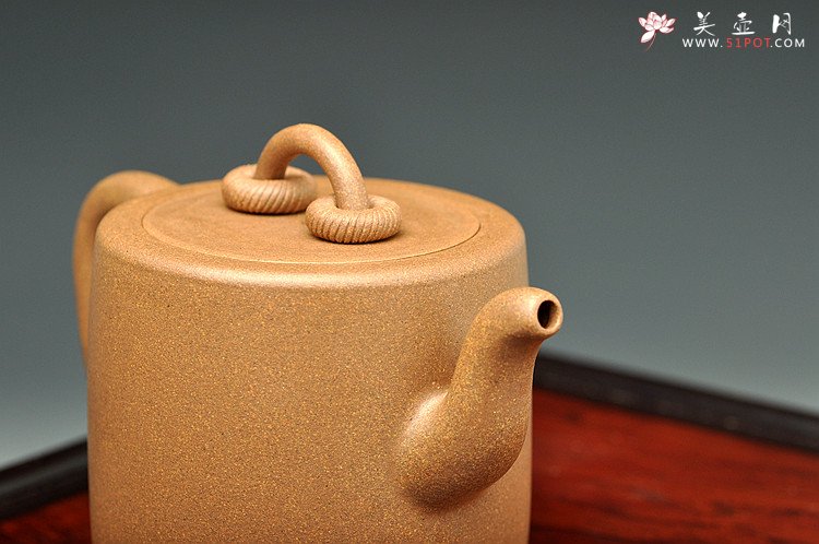 紫砂壶图片：潘小东全手新作 油润老段泥之双圈 敦厚老味足 - 美壶网