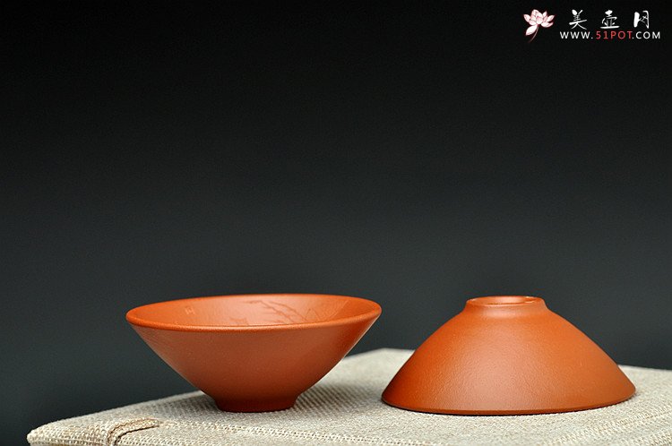 紫砂壶图片：难得原矿朱泥 斗笠杯 装饰趣味 - 美壶网