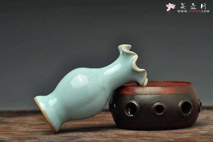 紫砂壶图片：汝瓷小花瓶  汝州汝瓷 文房小玩意 - 美壶网