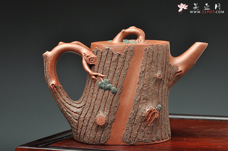 紫砂壶图片：单志萍最新作品 全手松福 造型更加经典俊秀  - 美壶网