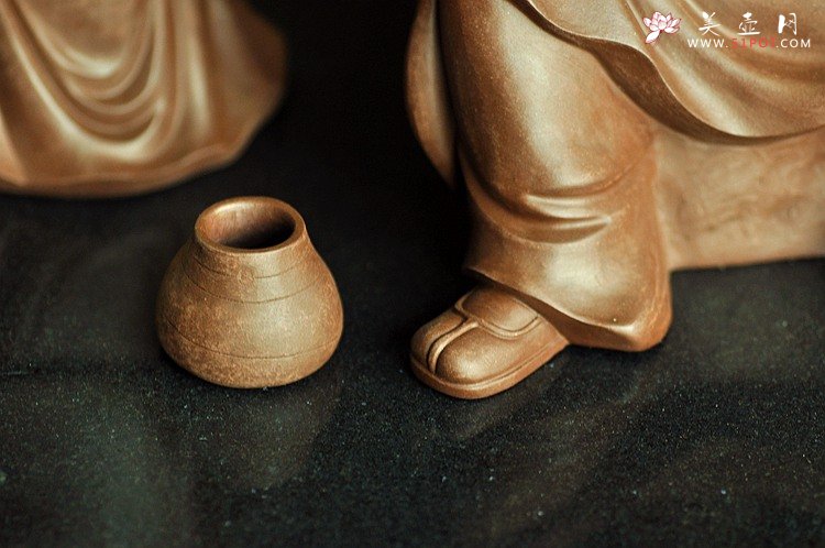 紫砂壶图片：爱情和事业的传奇  范蠡西施    王健精品新作 最称职的’财神‘ - 美壶网