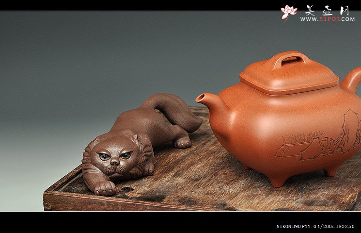 紫砂壶图片：李志刚 御猫 栩栩如生 气势十足 豪华茶宠 - 美壶网