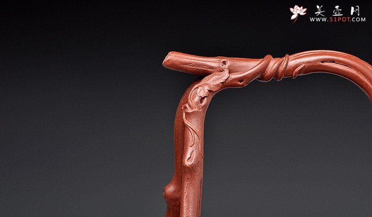 紫砂壶图片：花货奇才顾正芳 扛鼎之作 全手工丰裕提梁 飘逸大气 - 美壶网