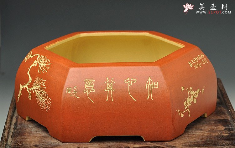 紫砂壶图片：岁寒三友之六方水洗 陆轶舟精品代表作 刀法精炼 粉浆效果更漂亮 - 美壶网