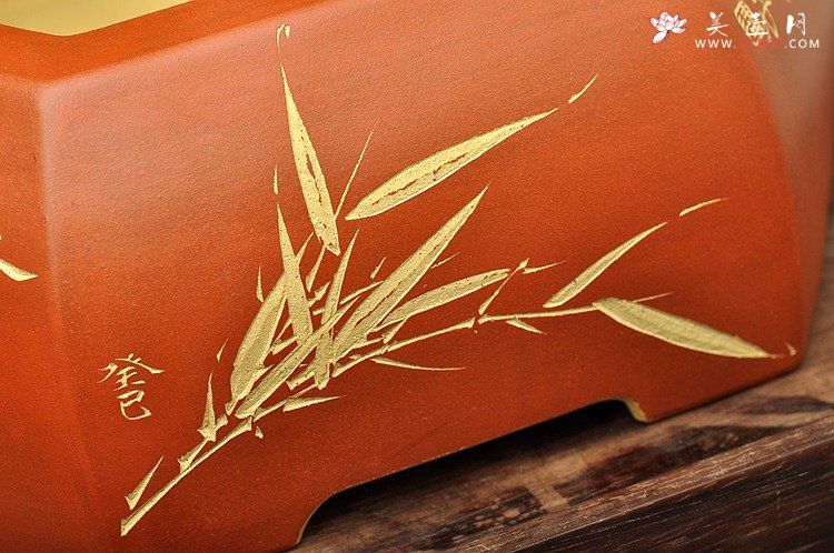 紫砂壶图片：岁寒三友之六方水洗 陆轶舟精品代表作 刀法精炼 粉浆效果更漂亮 - 美壶网