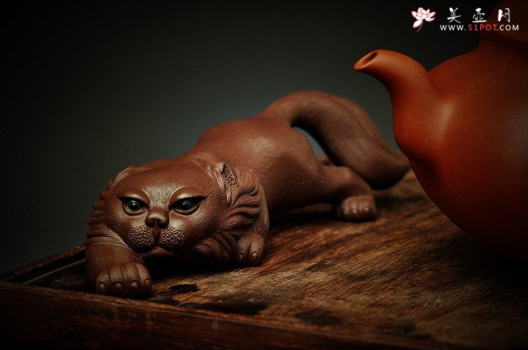 紫砂壶图片：李志刚 御猫 栩栩如生 气势十足 豪华茶宠 - 美壶网