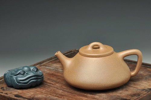 周斌紫砂壶 养的透的老段 全手子冶石瓢 周正器形 仅1把 原矿段泥