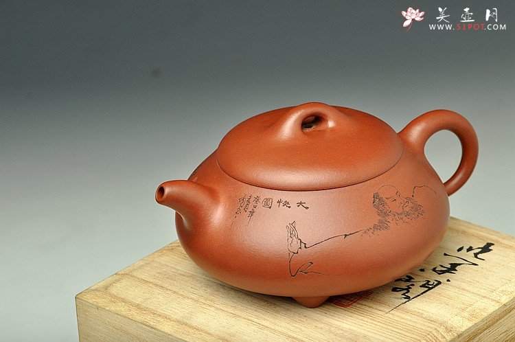 紫砂壶图片：经典器形 钱伟刚精心装饰达摩 汉棠石瓢 - 美壶网