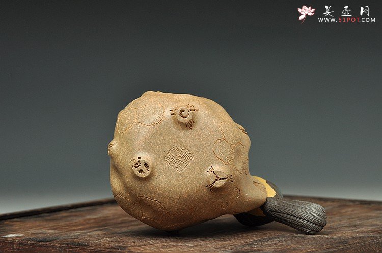 紫砂壶图片：许卫星 喜上眉梢公道杯 栩栩如生 别有情趣 - 美壶网