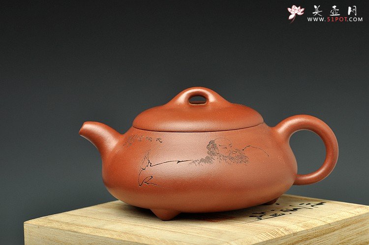 紫砂壶图片：经典器形 钱伟刚精心装饰达摩 汉棠石瓢 - 美壶网