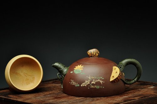 崔巍健紫砂壶 崔巍健最新原创作品  荷塘月色 鱼戏莲叶东鱼戏莲叶西o(∩_∩)o  原矿紫泥