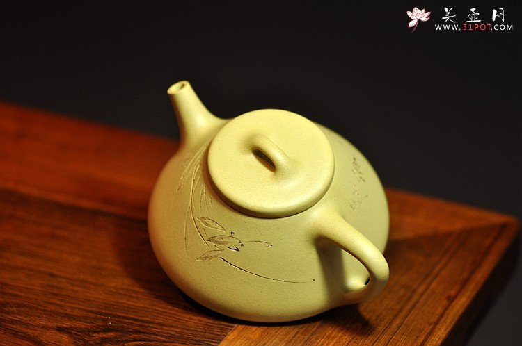 紫砂壶图片：素雅文气 骨格清奇 本山绿之兰花子冶石瓢 - 美壶网