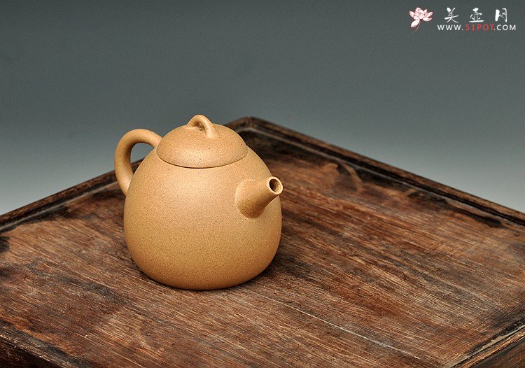 紫砂壶图片：美壶特惠 茶人最爱 实用巨轮系列之段泥小壶之四 - 美壶网