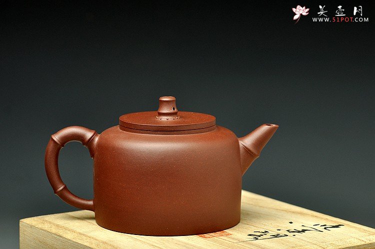 紫砂壶图片：清秀俊雅 简练大方 剑流清竹 - 美壶网