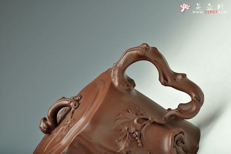 紫砂壶图片：大气浑厚 全手葡萄桩 精品欣赏 - 美壶网