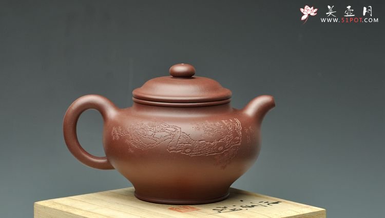 紫砂壶图片：张听刚装饰 双刀老辣 饱满大气 全手大掇只 - 美壶网