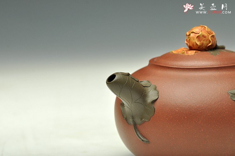 紫砂壶图片：国色天香~写生造型  牡丹 孙伟强张新亚合作原创作品 - 美壶网