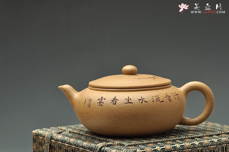 紫砂壶图片：秀丽文气 型制素雅端庄 大口实用 全手福壶 - 美壶网