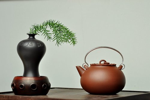 于洪霞紫砂壶 于洪霞全手原创作品 敦厚可人 美人~香莲 纯银提梁 原矿底槽清